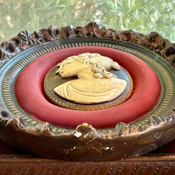Vintage Ceramic Cameo Wall Hanging, Victorian Woman, Painted Velvet Border - Picture 11 of 16